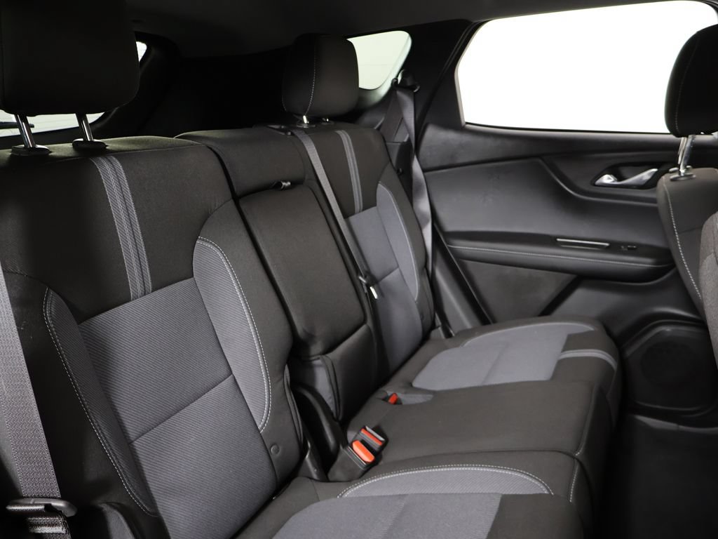 Used 2024 Chevrolet Blazer LT w/ Convenience Package FWD image 34