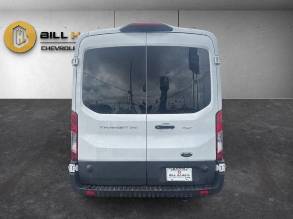 Used 2024 Ford Transit 350 XLT image 4