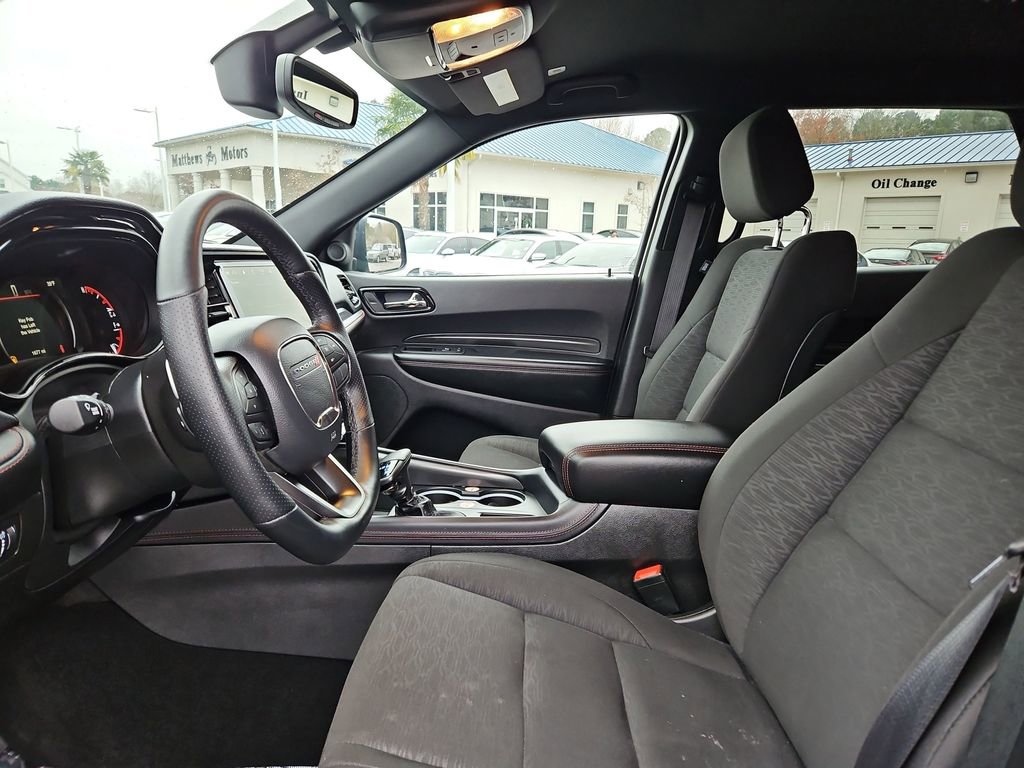 Used 2025 Dodge Durango GT image 22