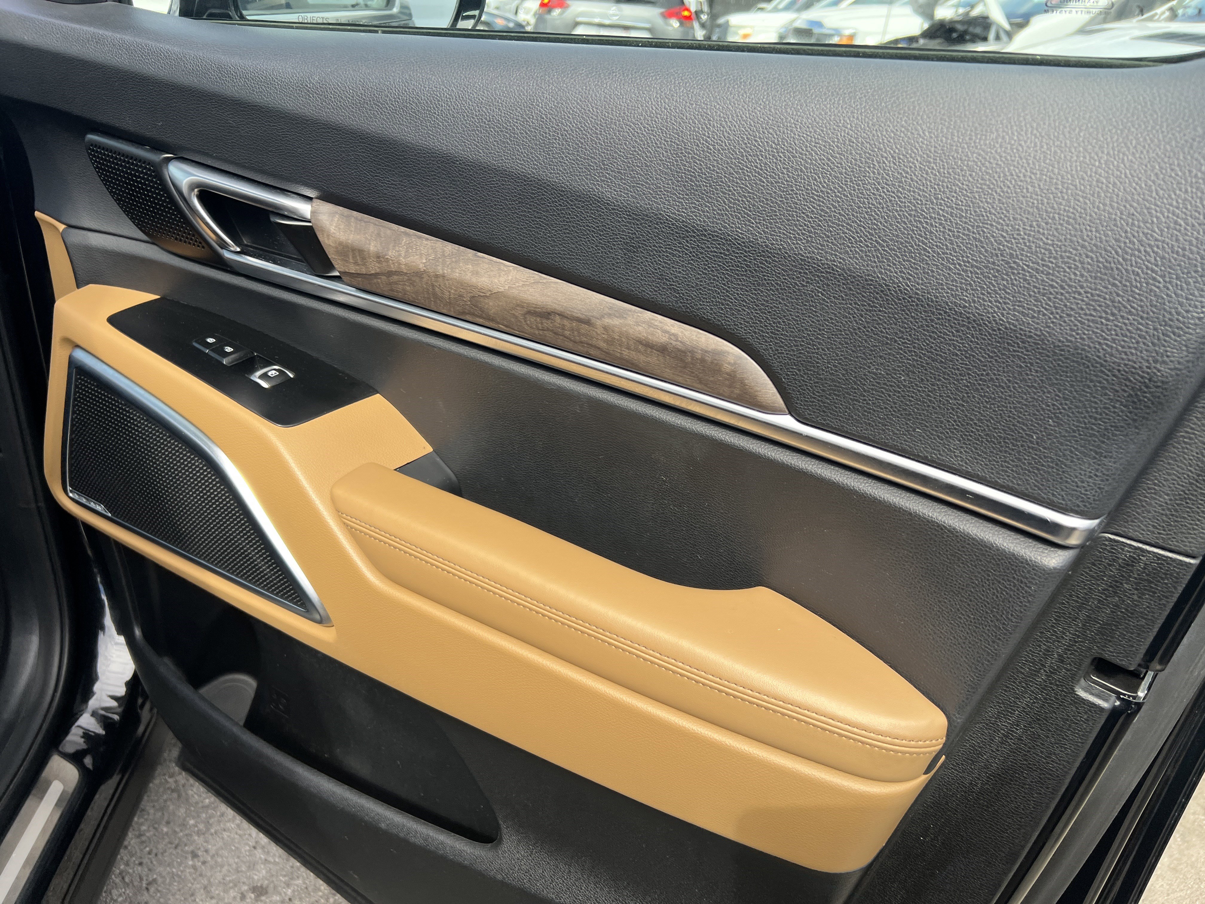 Used 2020 Kia Telluride SX w/ Towing Package image 22