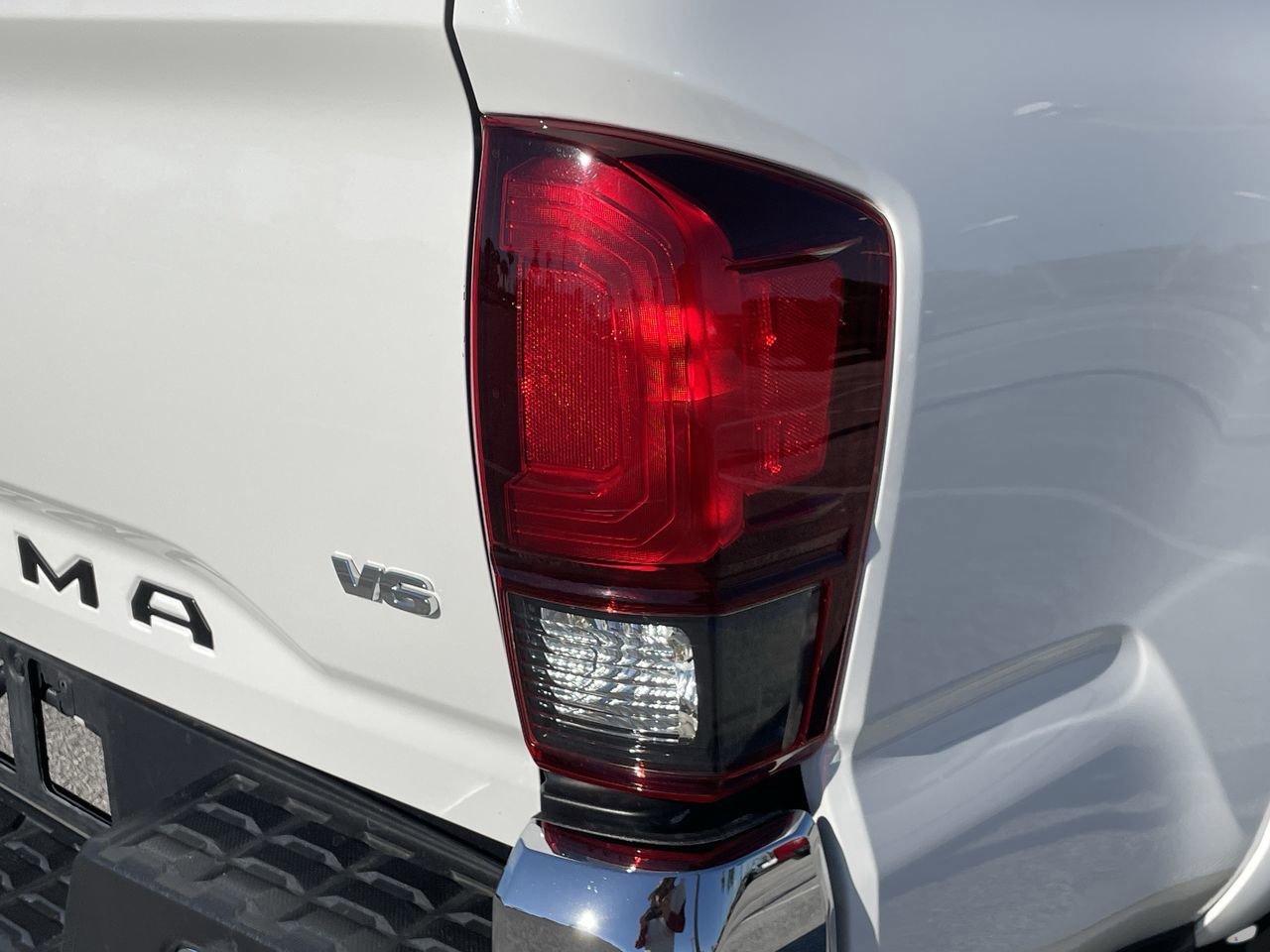 Used 2021 Toyota Tacoma SR5 image 7