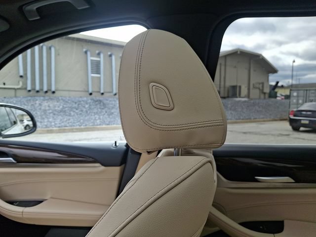 Used 2018 BMW X3 xDrive30i AWD/4WD image 17