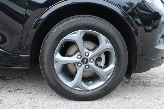 Used 2024 Ford Escape ST-Line w/ Tech Pack #1 AWD/4WD image 37