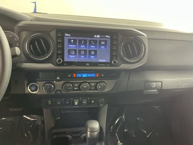 Used 2021 Toyota Tacoma TRD Off-Road w/ TRD Premium Off Road Package AWD/4WD image 31