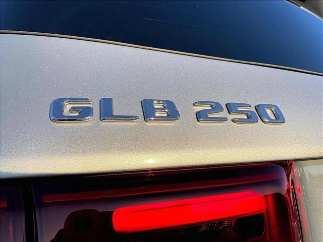 Used 2026 Mercedes-Benz GLB 250 image 28