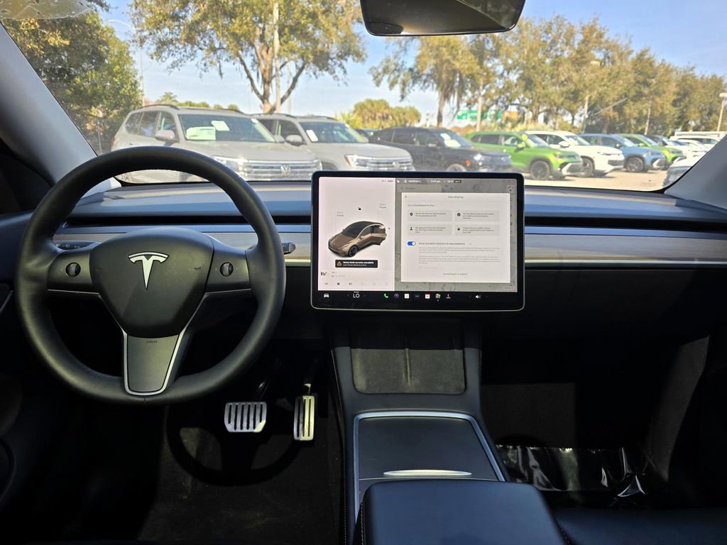 Used 2021 Tesla Model Y Performance image 8