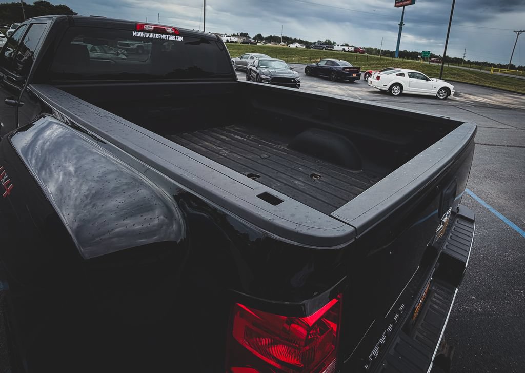 Used 2018 Chevrolet Silverado 3500 LT w/ LT Convenience Package AWD/4WD image 28