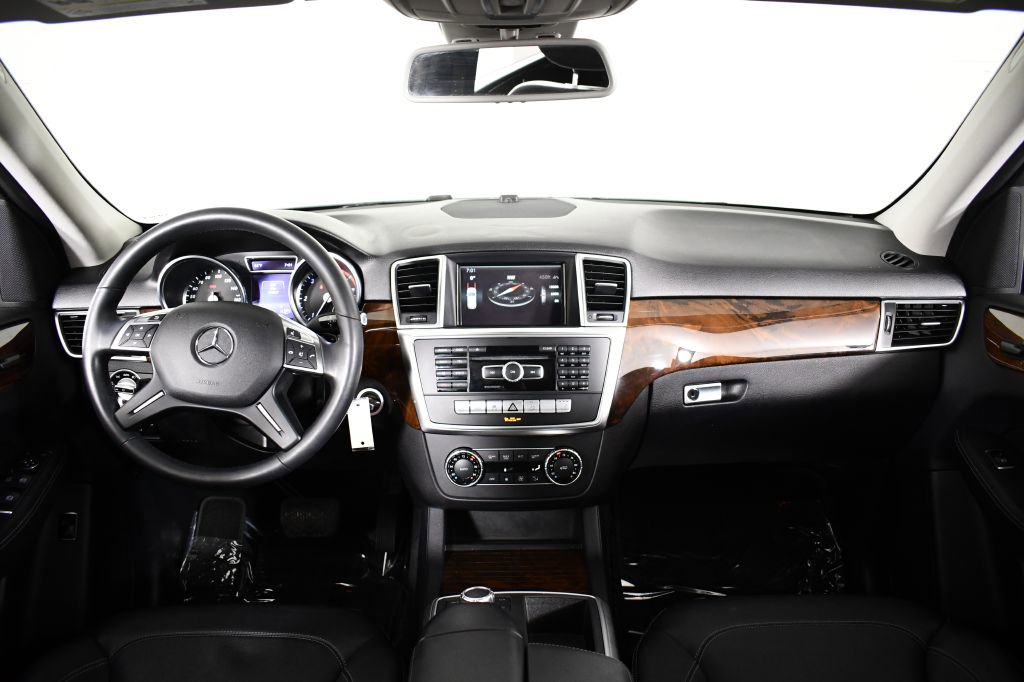 Used 2015 Mercedes-Benz ML 250 BlueTEC 4MATIC image 14