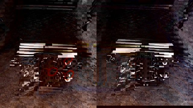 Used 2018 Bentley Bentayga image 30