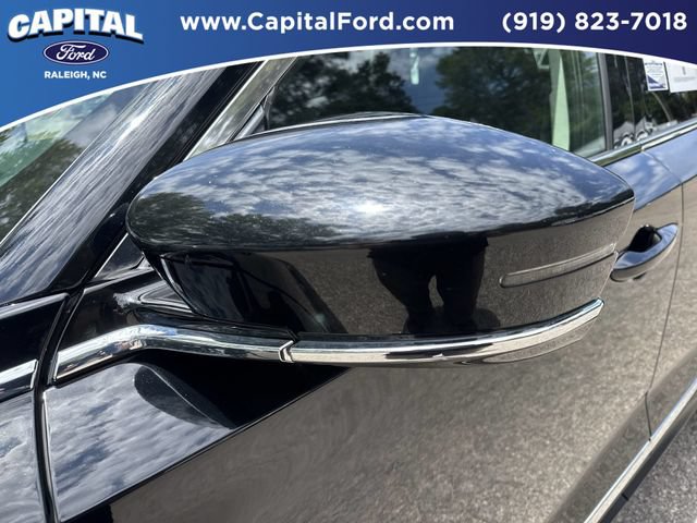 Used 2023 Acura MDX FWD w/ Technology Package image 12