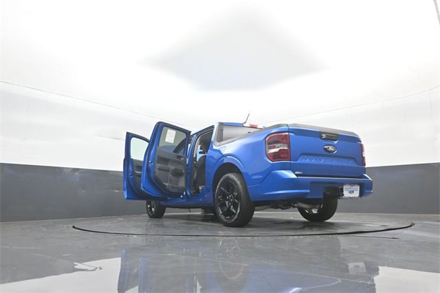 New 2025 Ford Maverick Lobo image 45