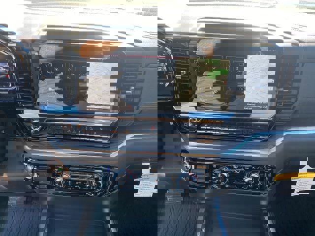 New 2026 GMC Sierra 1500 SLT image 20