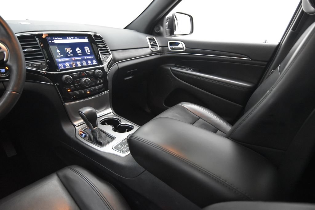 Used 2020 Jeep Grand Cherokee Limited w/ Premium Lighting Group AWD/4WD image 28