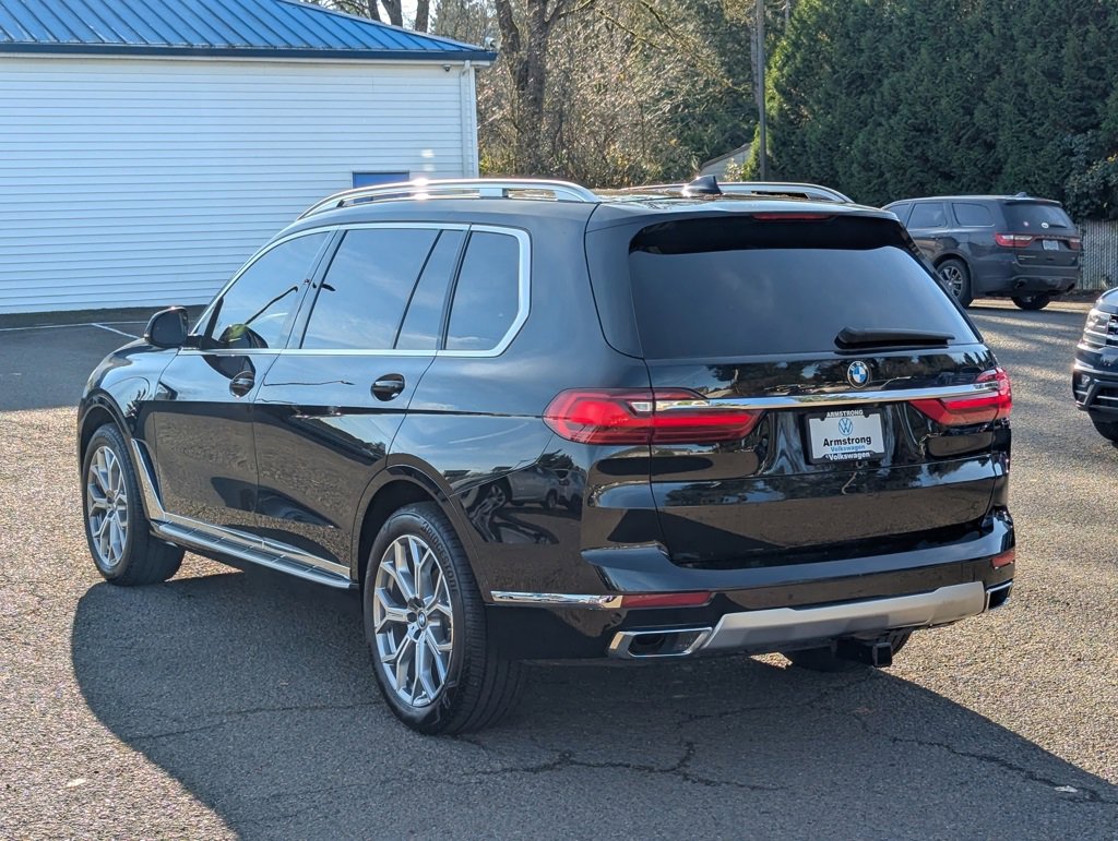 Used 2020 BMW X7 xDrive40i w/ Cold Weather Package image 3