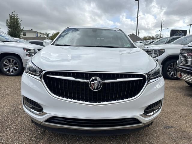 Used 2020 Buick Enclave Essence w/ Sound and Sites Package image 2