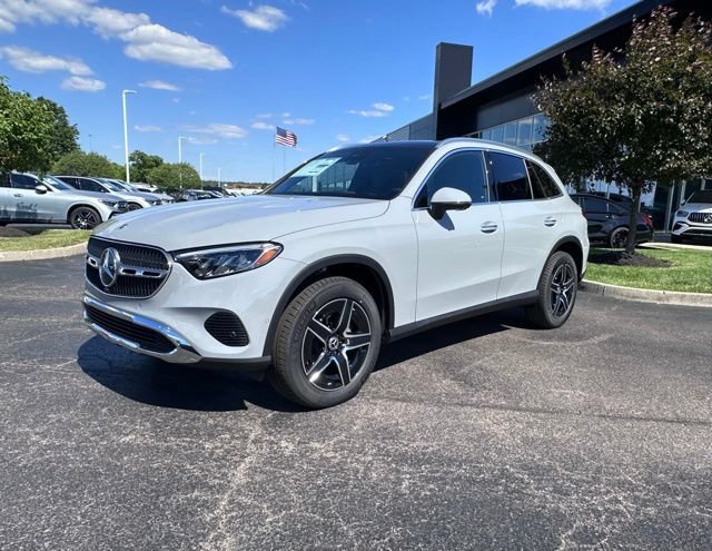 New 2026 Mercedes-Benz GLC 300 4MATIC image 5