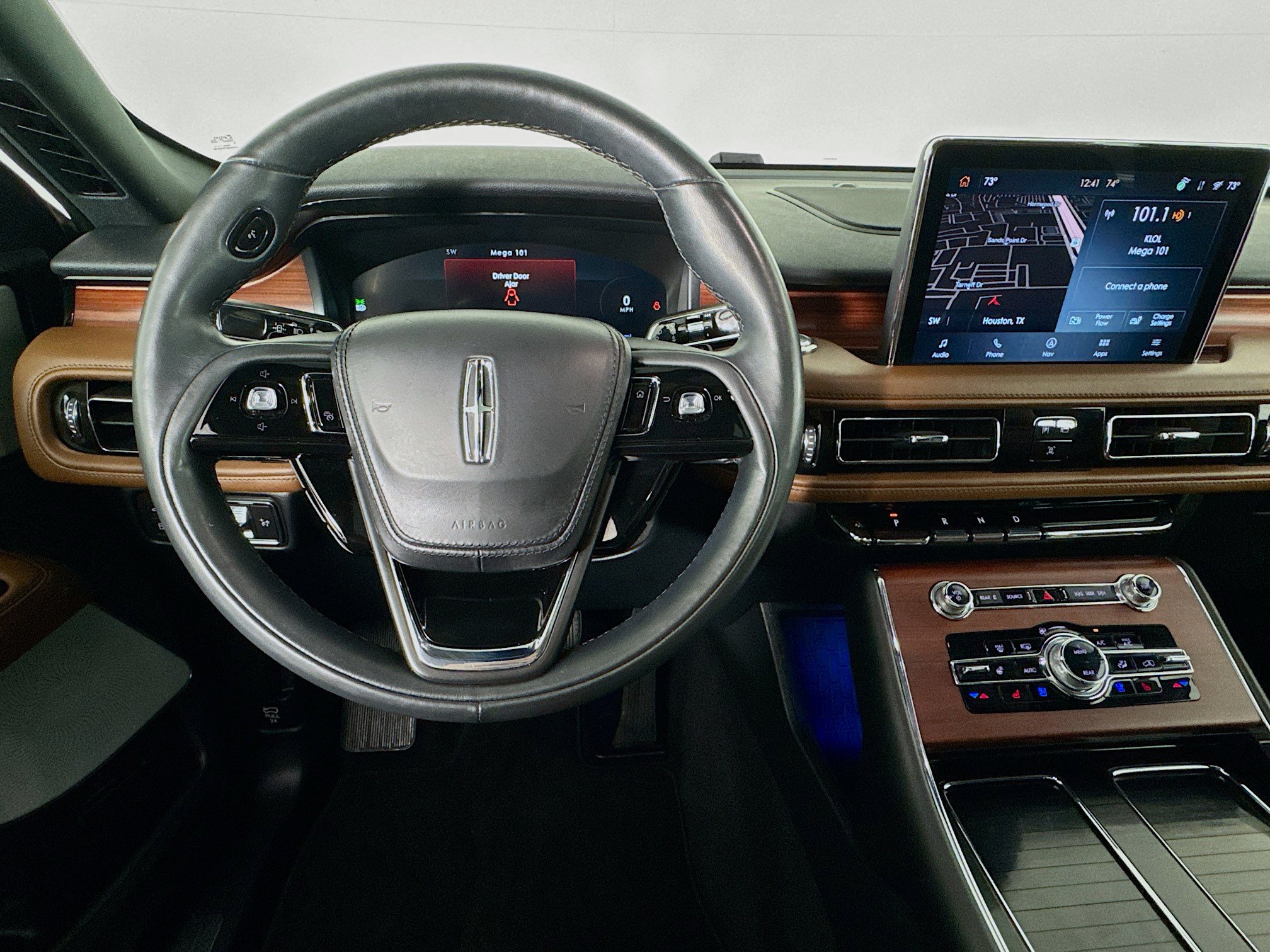 Used 2023 Lincoln Aviator Grand Touring w/ Equipment Group 301A AWD/4WD image 10