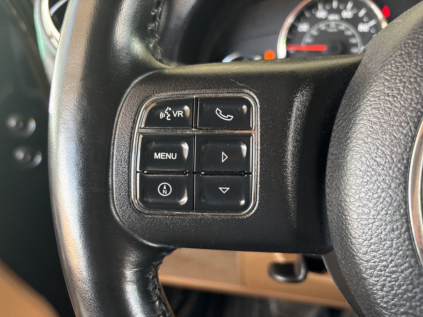 Used 2011 Jeep Wrangler Rubicon w/ Dual Top Group AWD/4WD image 25