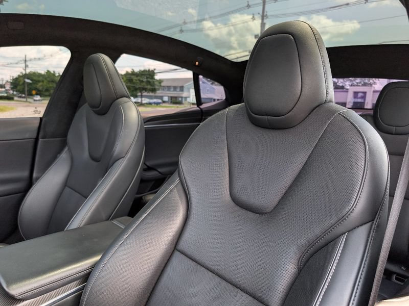 Used 2023 Tesla Model S Plaid AWD/4WD image 15