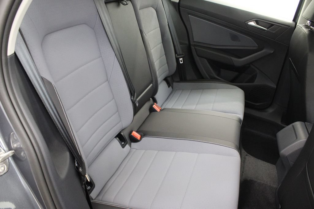 New 2026 Volkswagen Jetta SE FWD image 19