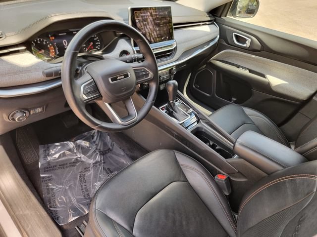 Certified 2022 Jeep Compass Latitude w/ Sun and Sound Group AWD/4WD image 19