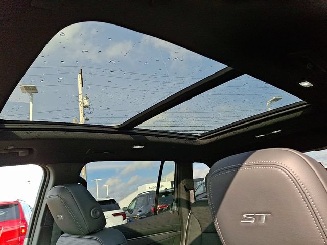 New 2026 Buick Enclave Sport Touring w/ Power Package AWD/4WD image 15