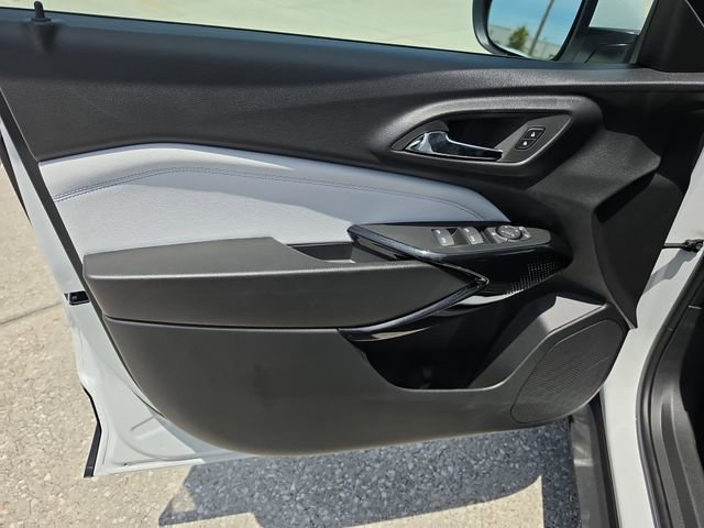 New 2026 Chevrolet Trax LT FWD image 14
