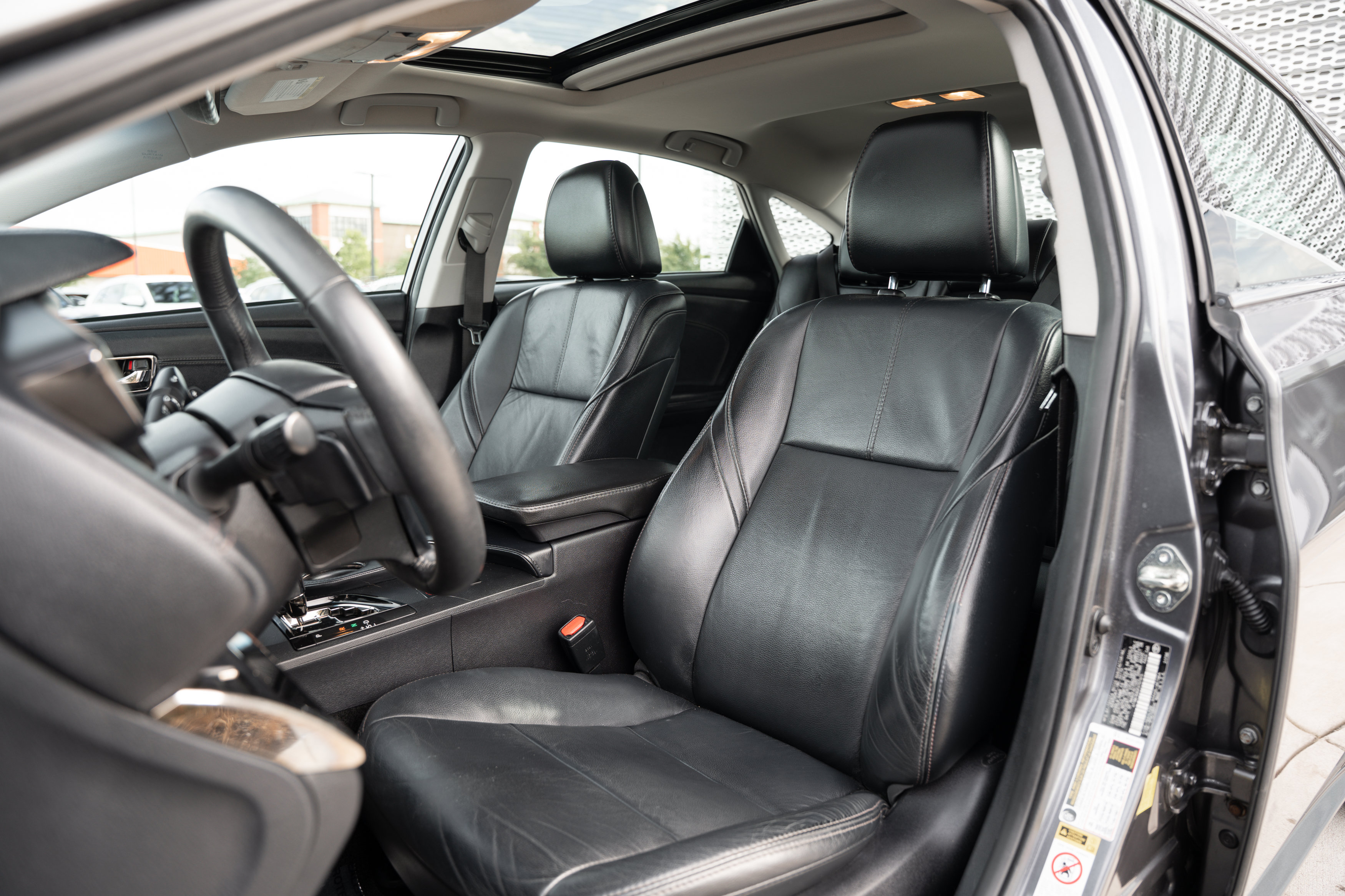 Used 2015 Toyota Avalon XLE Touring FWD image 18