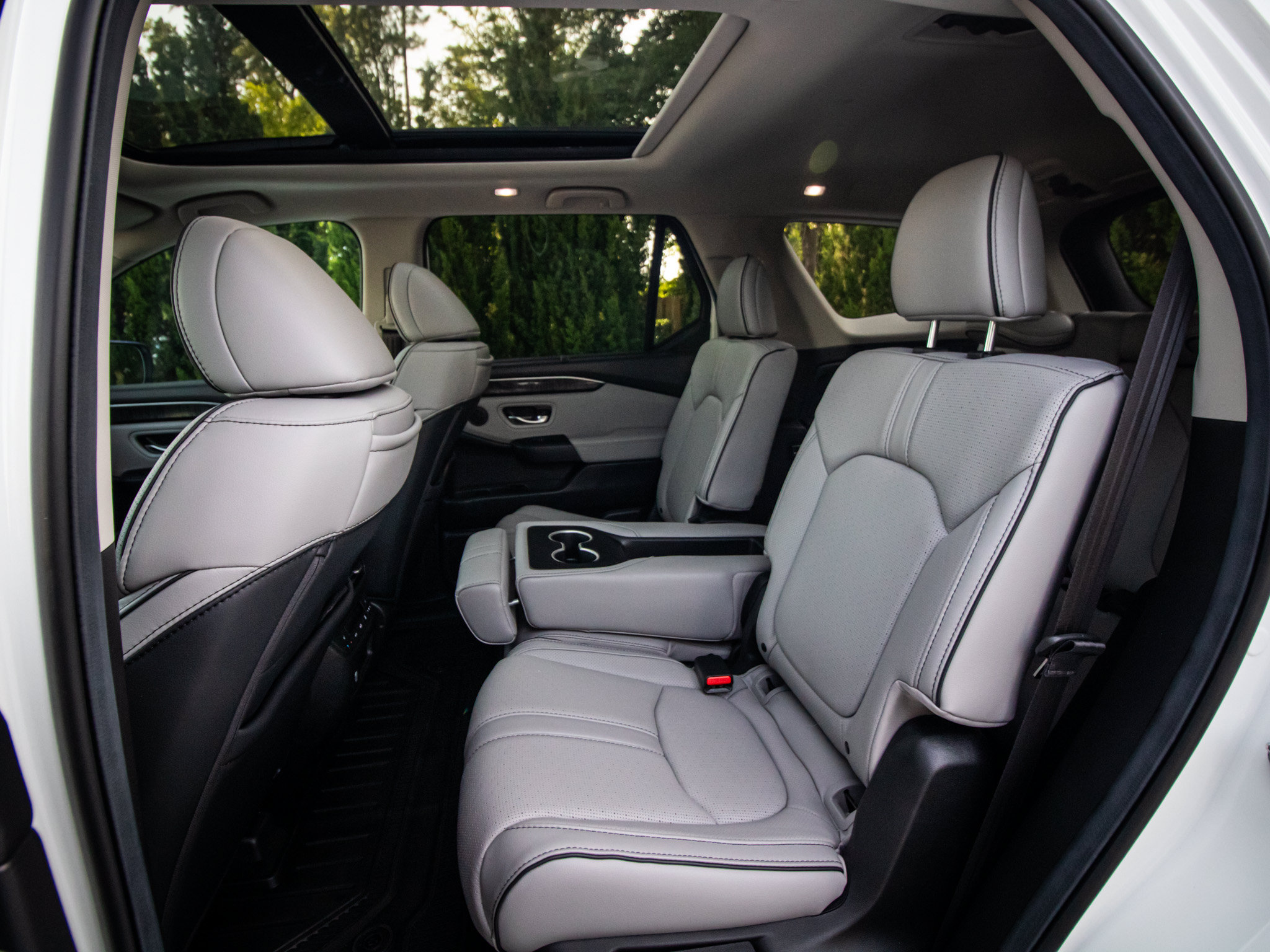 Certified 2025 Honda Pilot Elite image 31