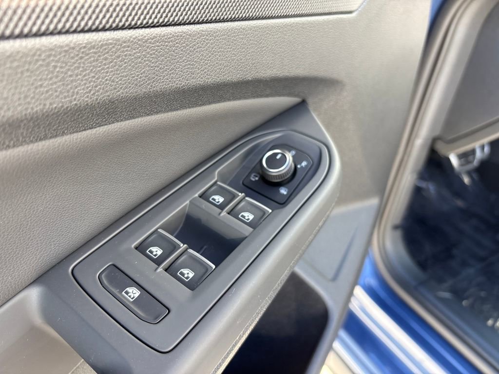 New 2025 Volkswagen GTI Autobahn image 21