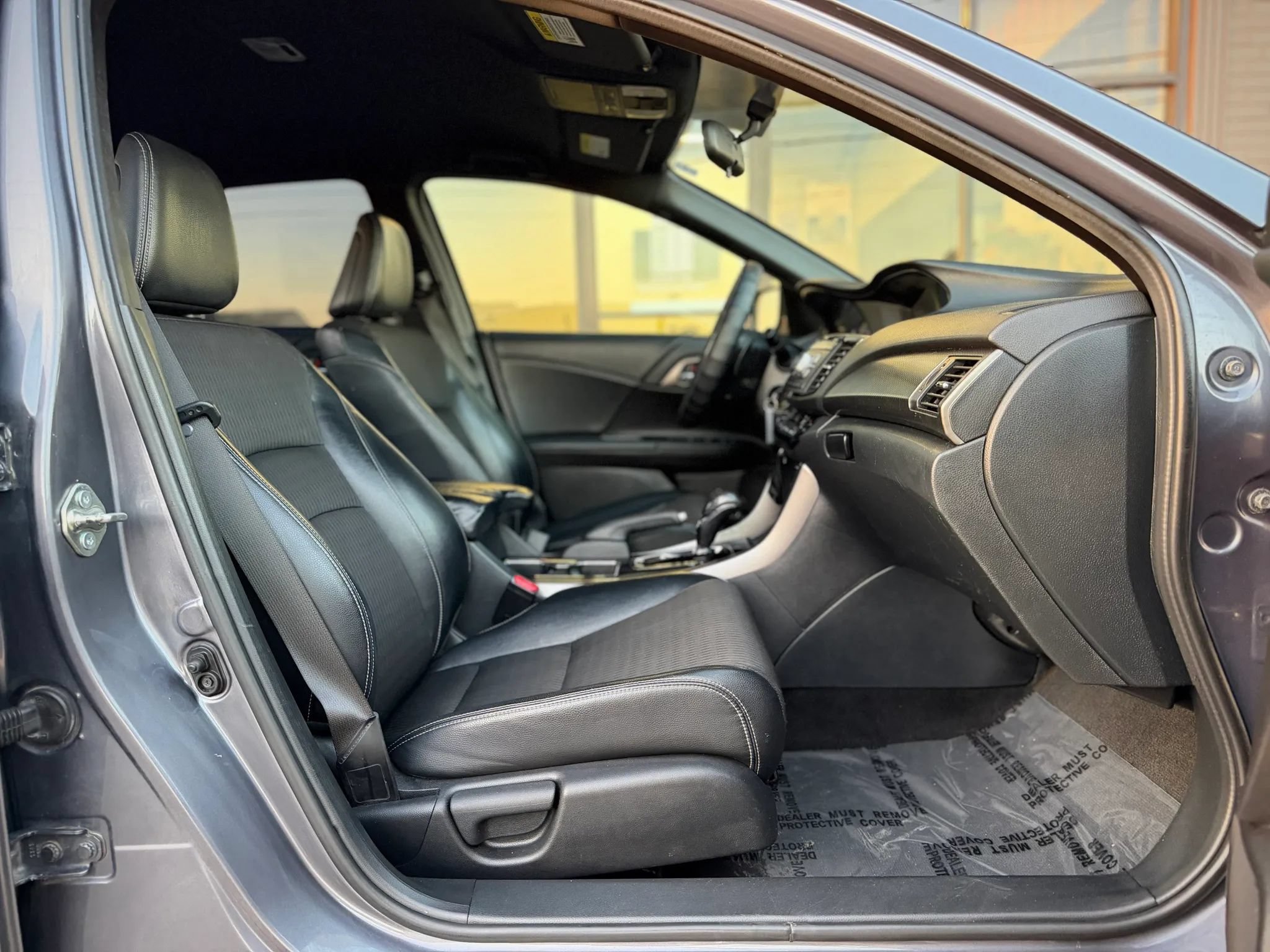 Used 2016 Honda Accord Sport image 17