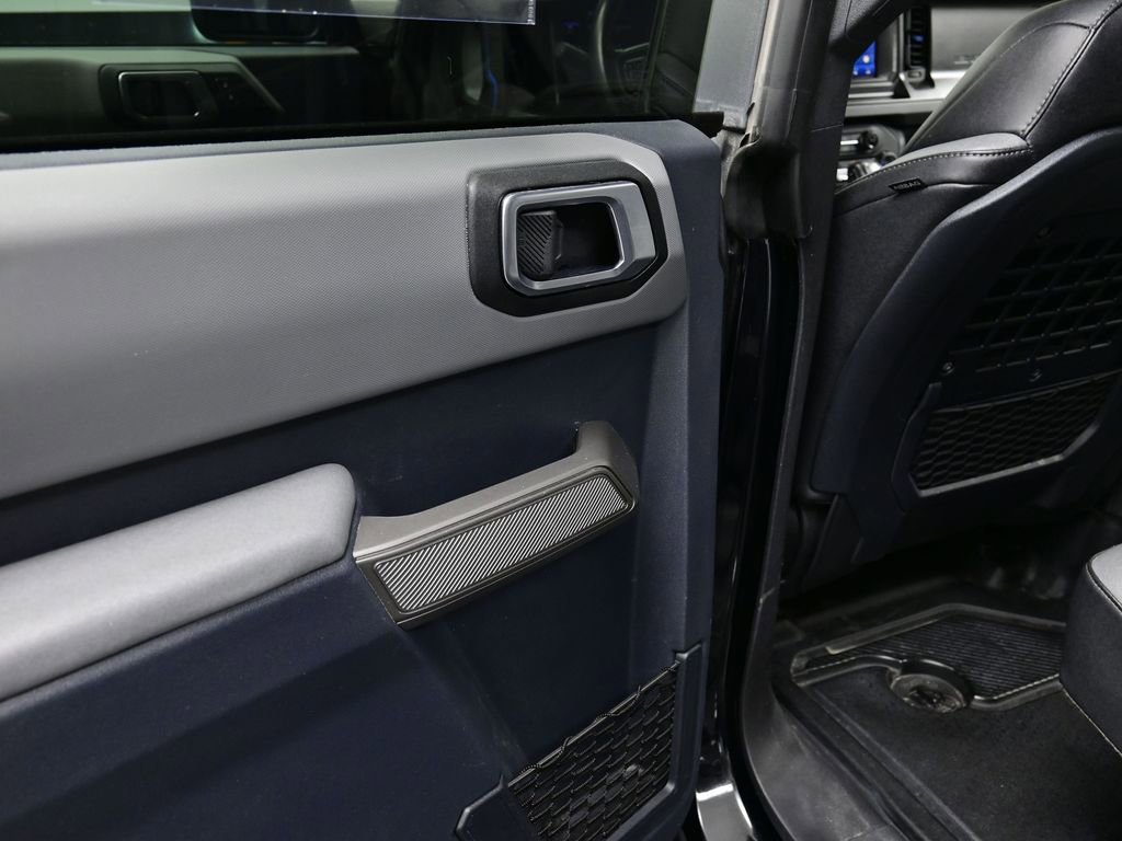 Used 2023 Ford Bronco Black Diamond image 21
