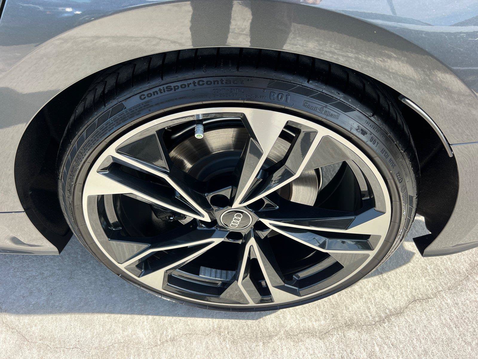 Used 2024 Audi S5 Premium Plus w/ Premium Plus Package AWD/4WD image 20