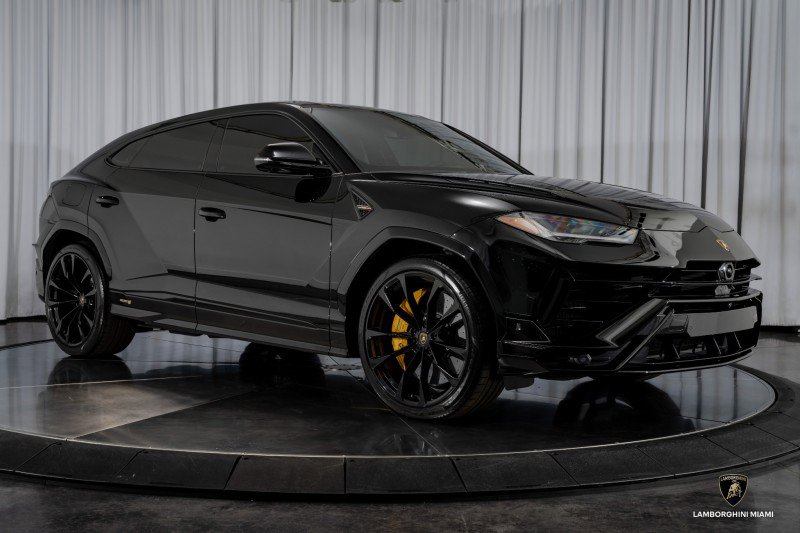 Used 2024 Lamborghini Urus S image 24