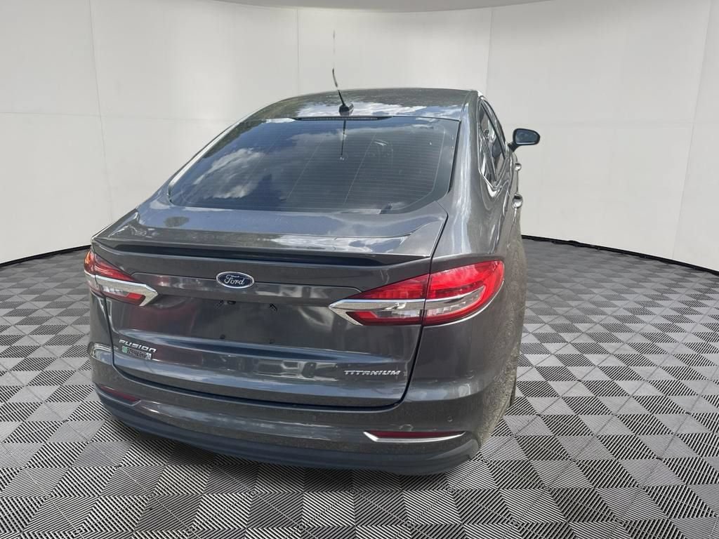 Used 2019 Ford Fusion Energi Titanium FWD image 13