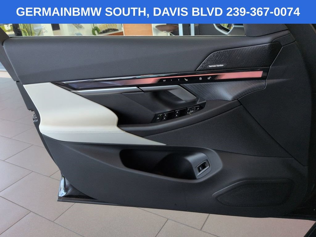 Used 2026 BMW i5 eDrive40 RWD image 30