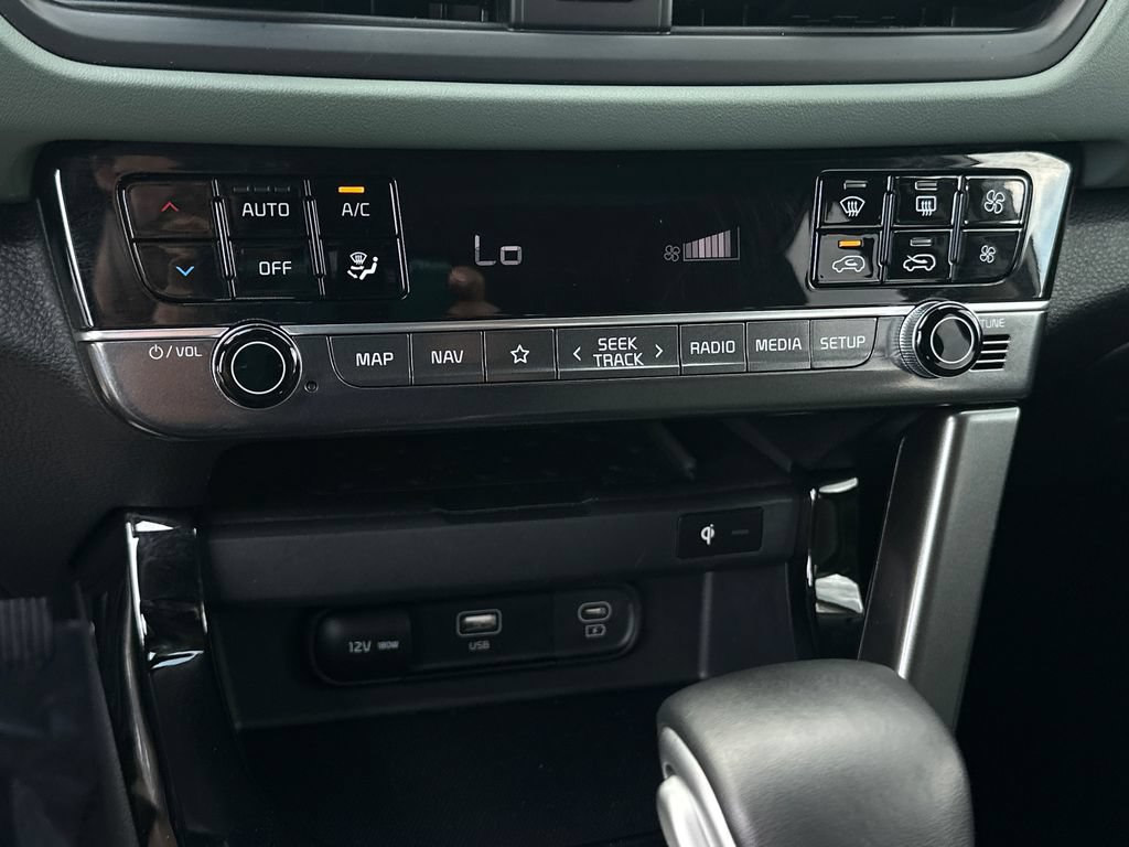 Certified 2024 Kia Seltos SX AWD/4WD image 28