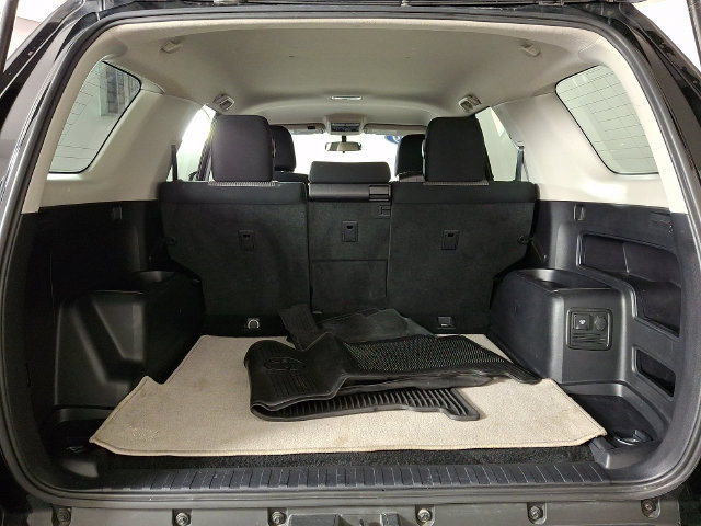 Used 2019 Toyota 4Runner SR5 AWD/4WD image 30