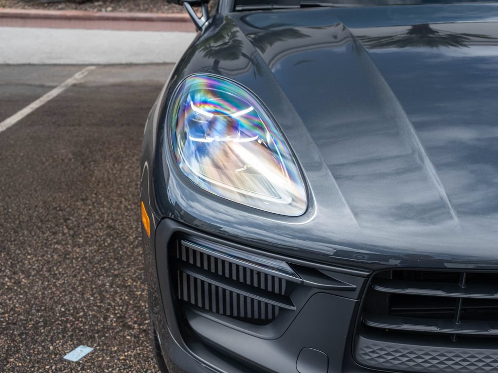 Used 2024 Porsche Macan GTS AWD/4WD image 9