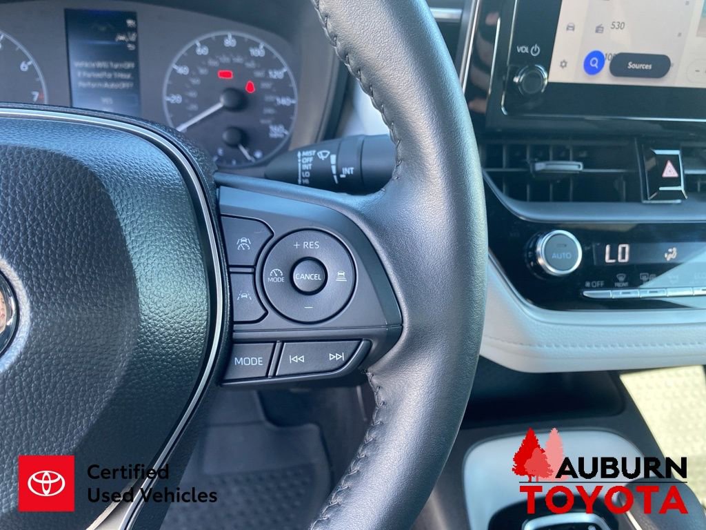 Certified 2025 Toyota Corolla SE w/ Convenience Package FWD image 33