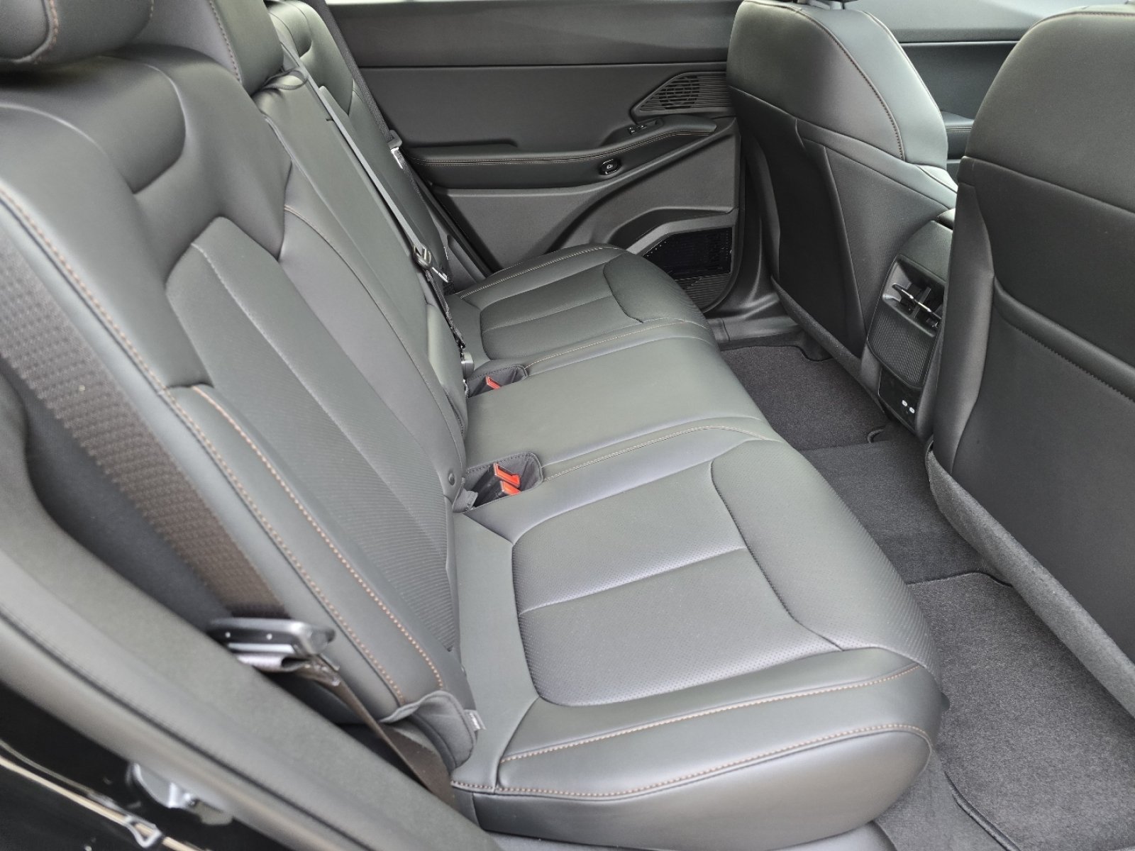 New 2026 Jeep Cherokee Limited AWD/4WD image 14