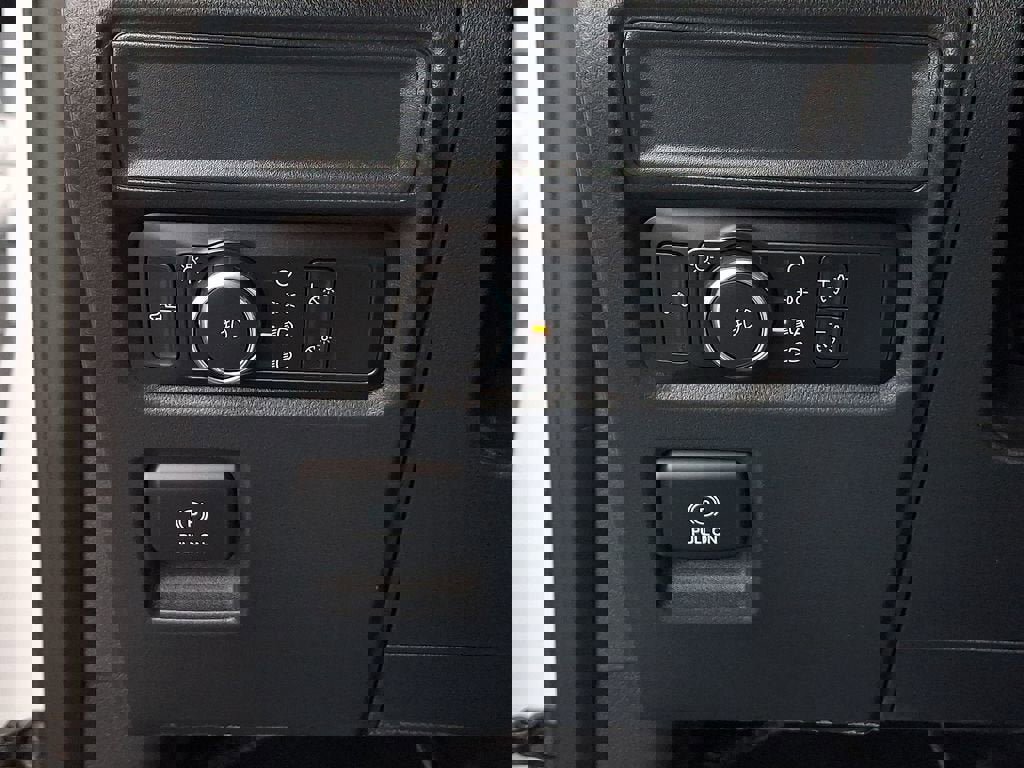 Used 2022 Ford F150 XLT w/ Equipment Group 301A Mid image 27