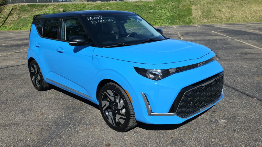 Used 2023 Kia Soul GT-Line FWD image 16