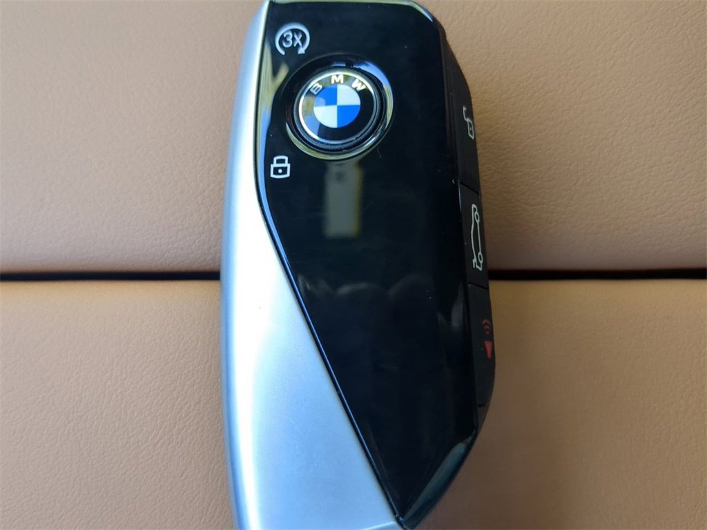 New 2026 BMW X7 xDrive40i w/ Executive Package image 30