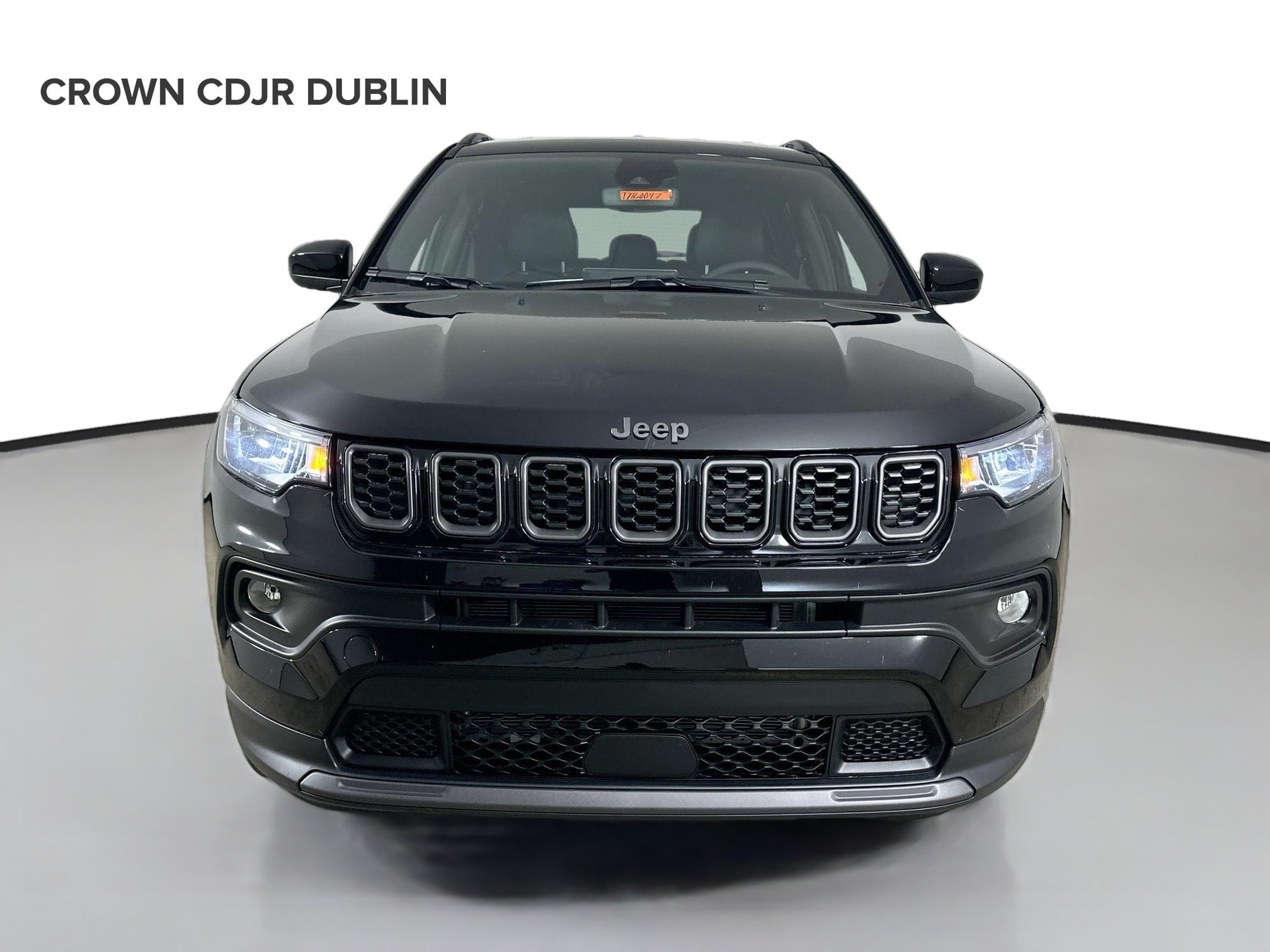 Used 2026 Jeep Compass Latitude AWD/4WD image 2