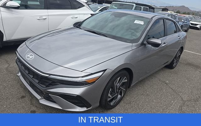 Used 2025 Hyundai Elantra Limited