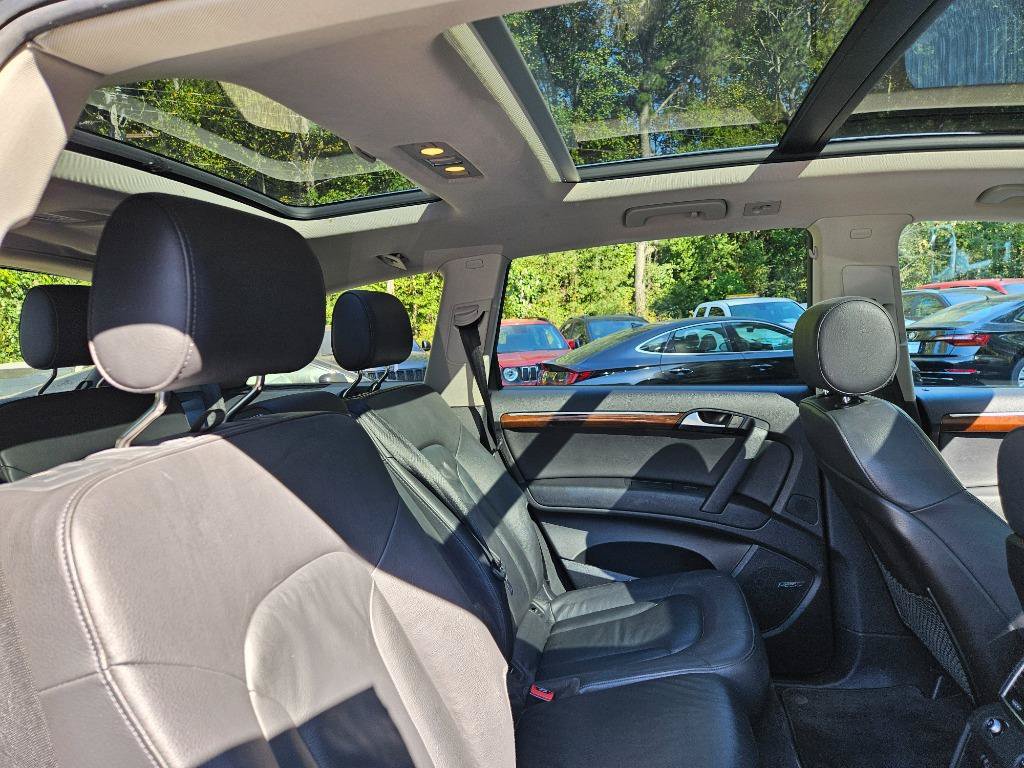 Used 2010 Audi Q7 3.6 Premium Plus w/ Premium Plus Pkg AWD/4WD image 36