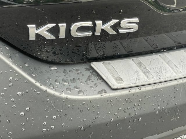 Used 2019 Nissan Kicks S w/ Exterior Package FWD image 27