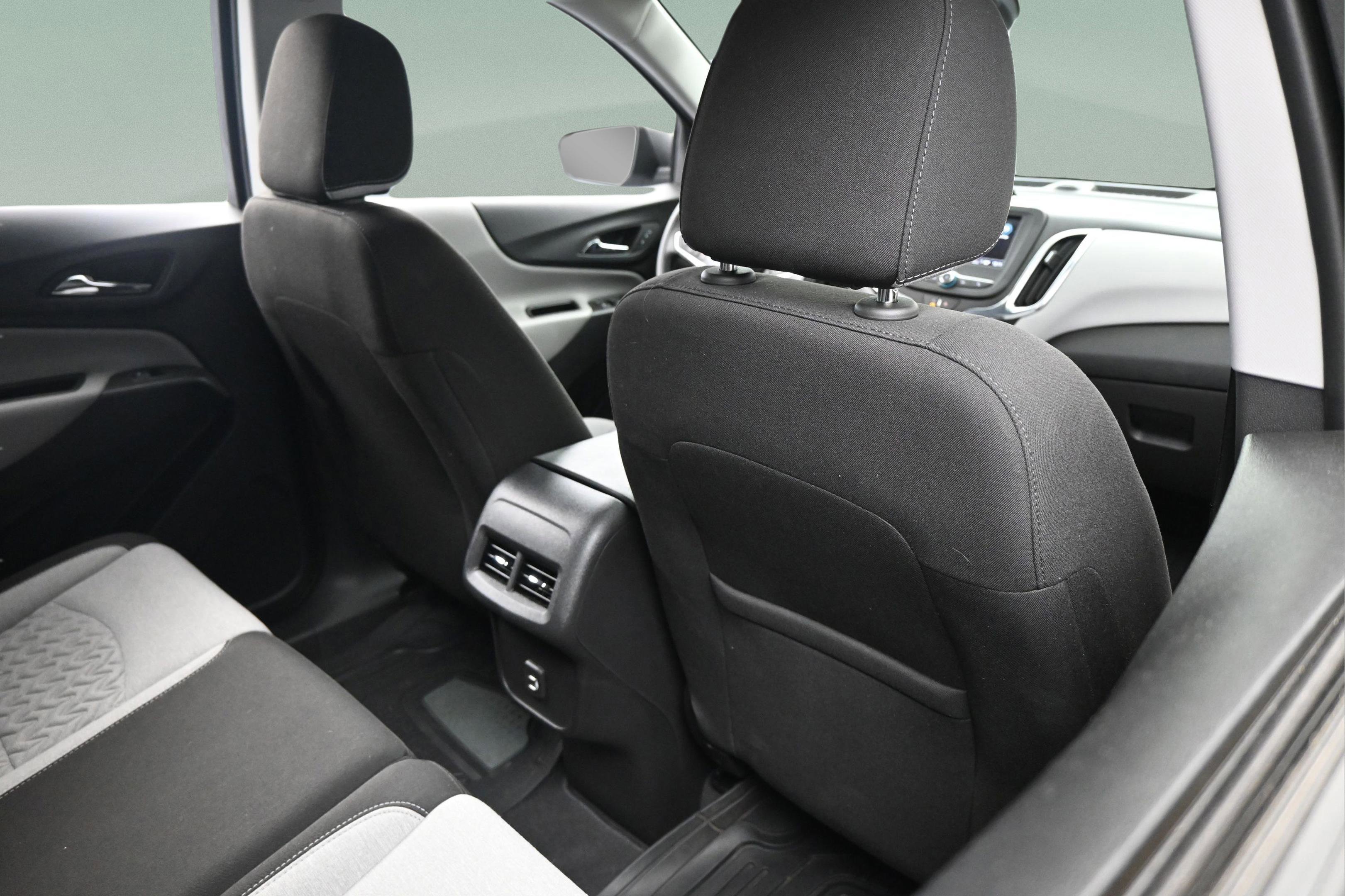 Used 2023 Chevrolet Equinox LS w/ LS Convenience Package FWD image 39