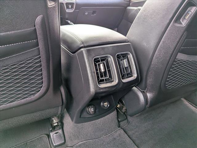 Used 2022 Kia Sorento EX w/ Panoramic Sunroof Package FWD image 27